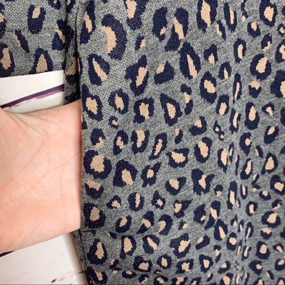 Nicole Miller Gray Leopard Print Long Sleeve Dress Size Large - Picture 8 of 13